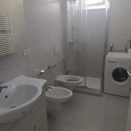 Apartment Al Cinema